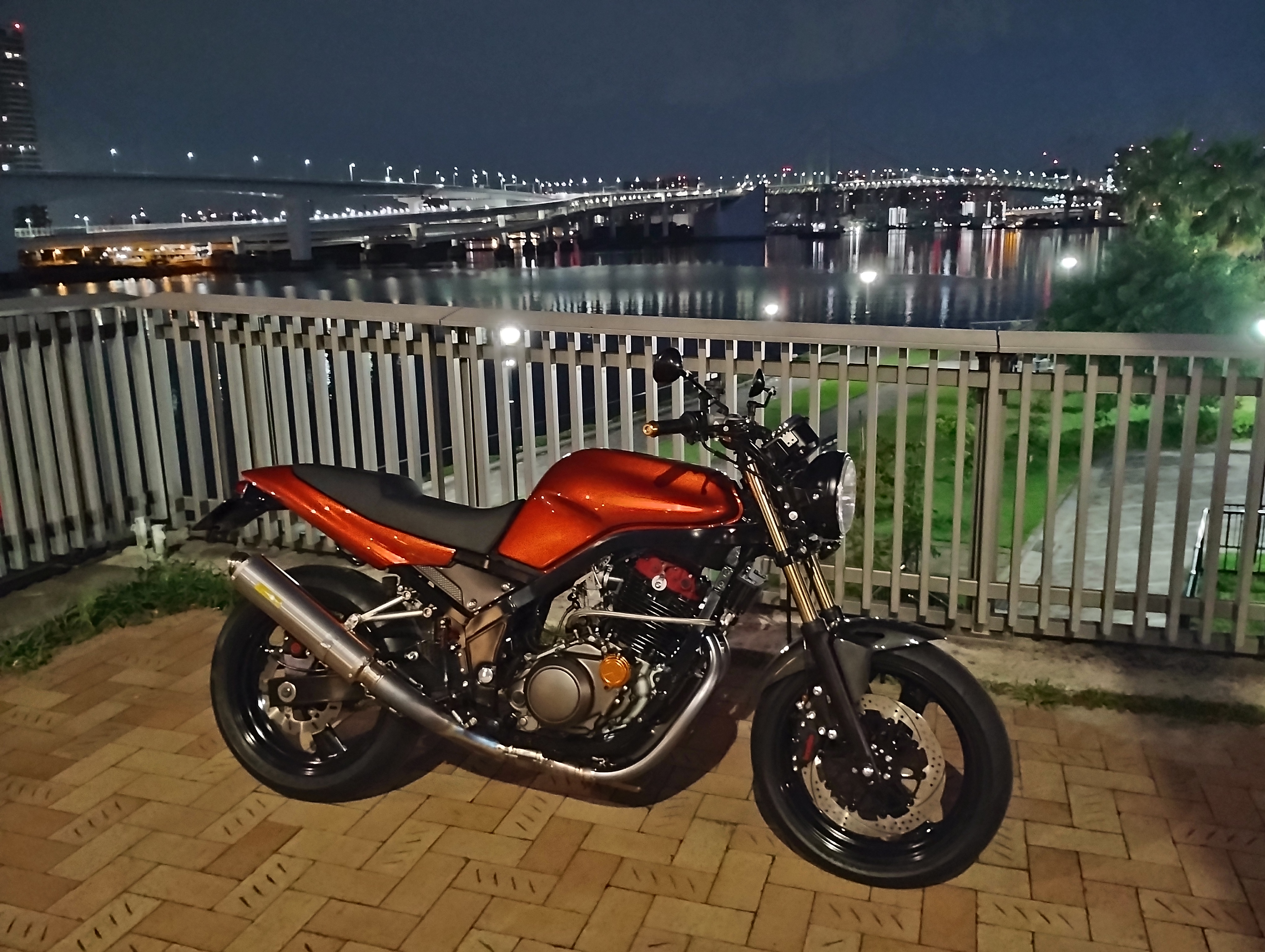 画像タイトル